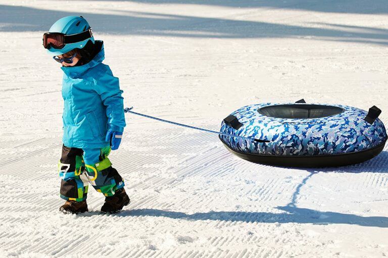 非常结实耐用的雪橇 WindRider Snow Tube Heavy Duty with a Hard Plastic Bottom